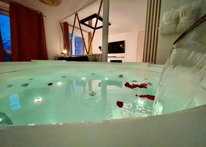 Love Jacuzzi 公寓 *